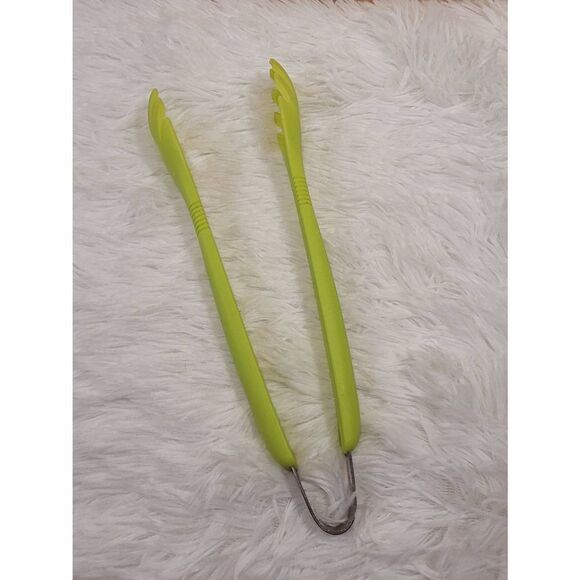 Crofton Chartreuse Tongs - Picture 1 of 4